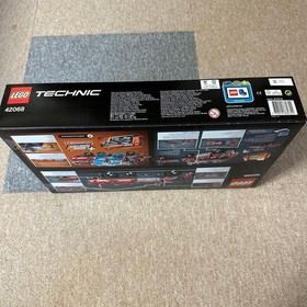 LEGO TECHNIC 42068 Airport Fire Rescue Vehicle Building Set Unopened
