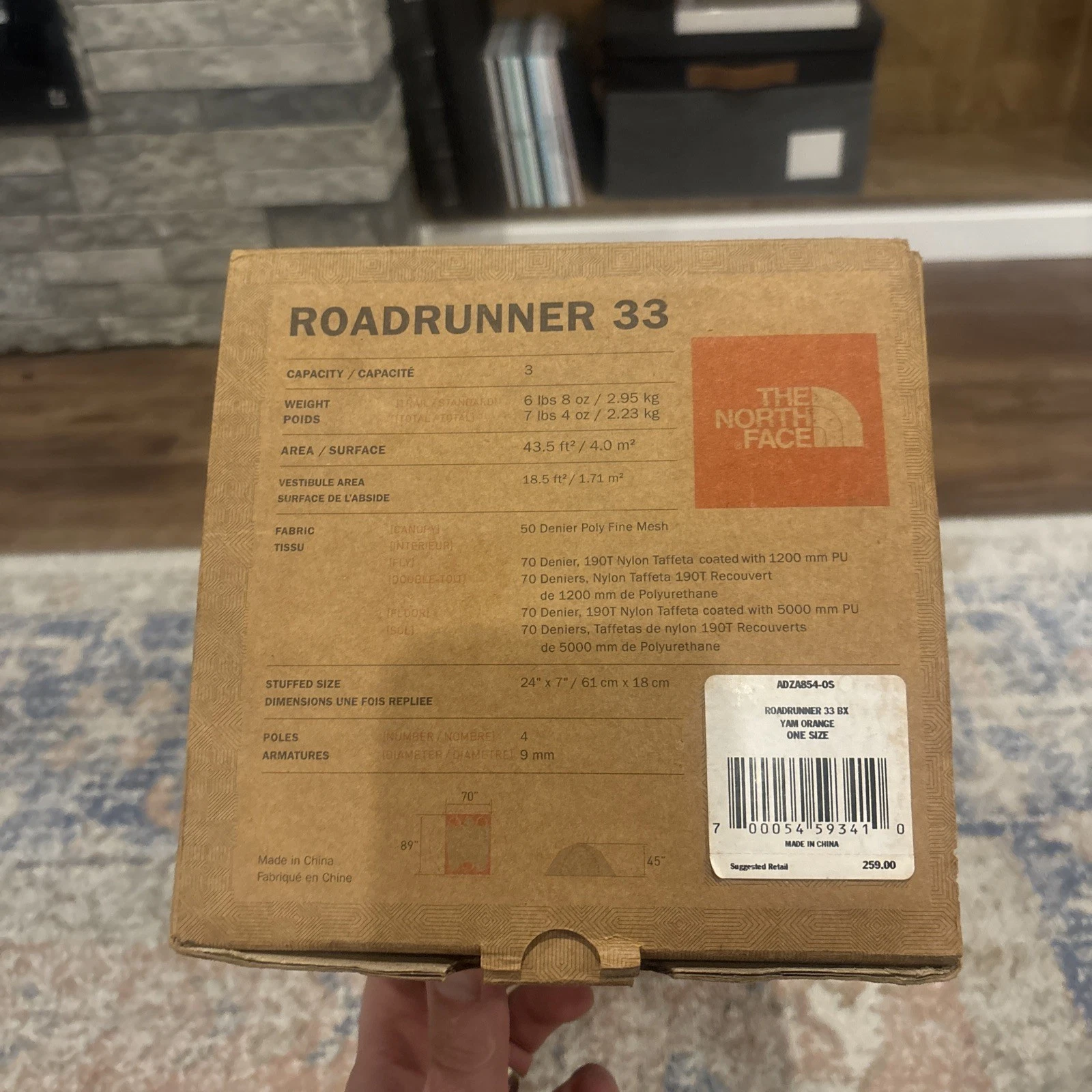 The Northface Roadrunner 33 Tent BX- New with Tags Never Used