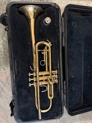 Bach バック TR-300 トランペット B♭ マウスピース付き　ケース s-l400.jpg
