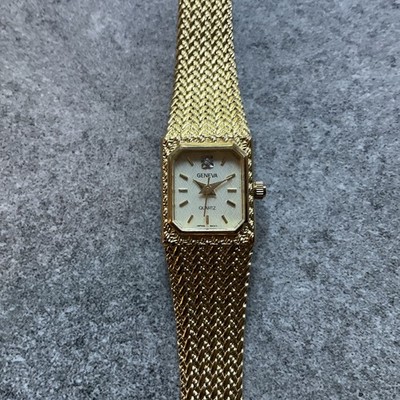 Vintage Geneva Women s Tank Style Watch 16mm Gold Tone Case And Band Bin N