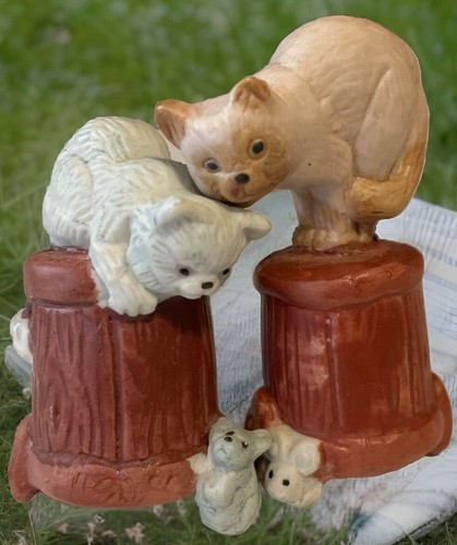 RARE! Vintage ENESCO Cats on Brown Cans Chasing Mice Thimbles Set Of 2 - Picture 12 of 12