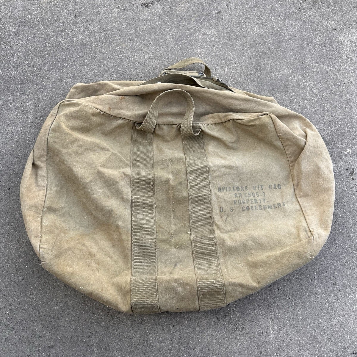 Vtg WWII Aviator's Kit Bag AN6505-1 2 Zippers Military US Army Air
