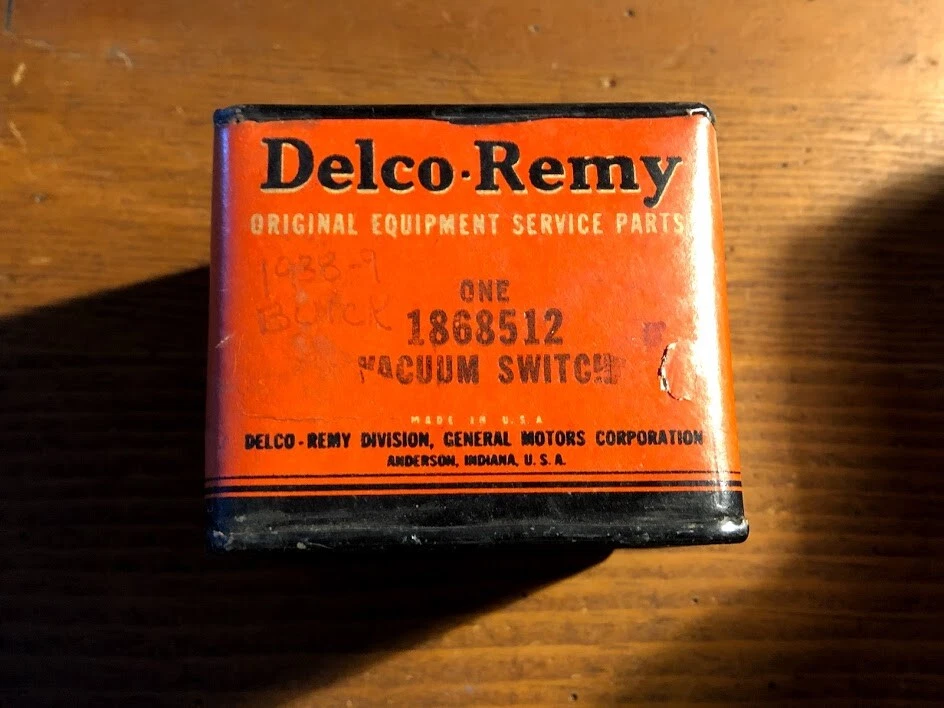 NOS GM Delco-Remy 1938-39 Buick Century Roadmaster Limited Vacuum Starter Switch - Image 2 of 4