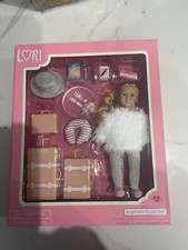 Lori Dolls - Leightons Travel Set (includes doll) "New/Boxed