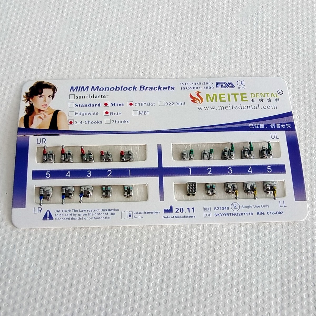 Set Staffe Ortodontiche Ceramiche – Mini Roth MBT .018 .022 Con Ganci (345)