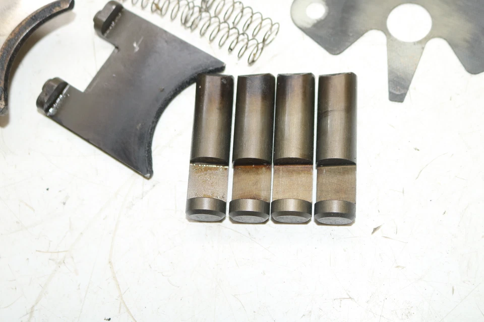 Выпускной клапан и сервопривод 2018 Ski-doo Renegade Backcountry 850 146 дюймов поколение 420889431 - Изображение 3 из 4