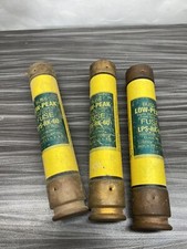3 Bussmann LPS-RK-60 Low-Peak Dual-Element Current Limiting Time-Delay Fuse