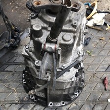 MERCEDES BENZ GEARBOX A2122610103 6 SPEED MANUAL DIESEL W204