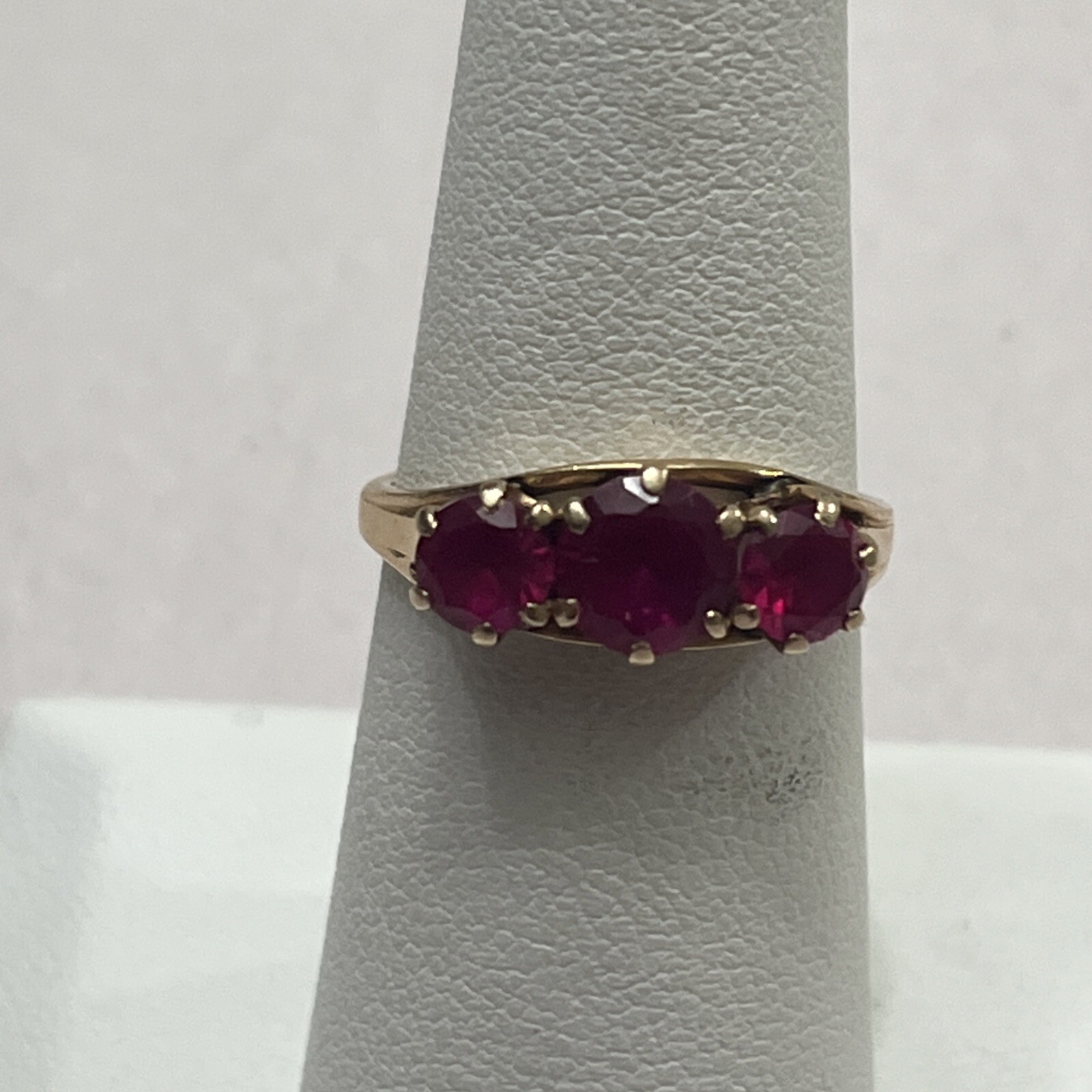 14kt Solid Gold Lab Created Ruby Ring Sz 7 - image 1