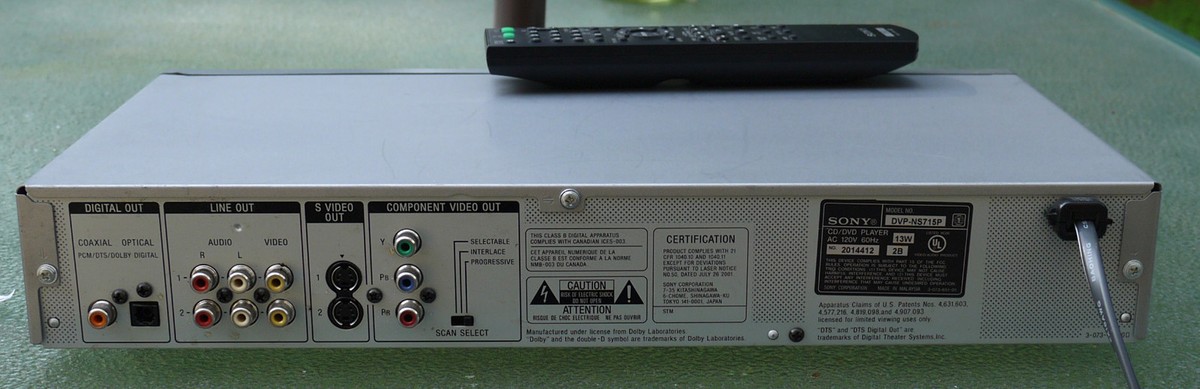 Sony DVP-NS715P CD DVD VCD Player MP3 Progressive Video
