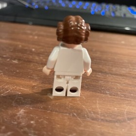 LEGO Star Wars Princess Leia  Minifigure 7965 White Dress