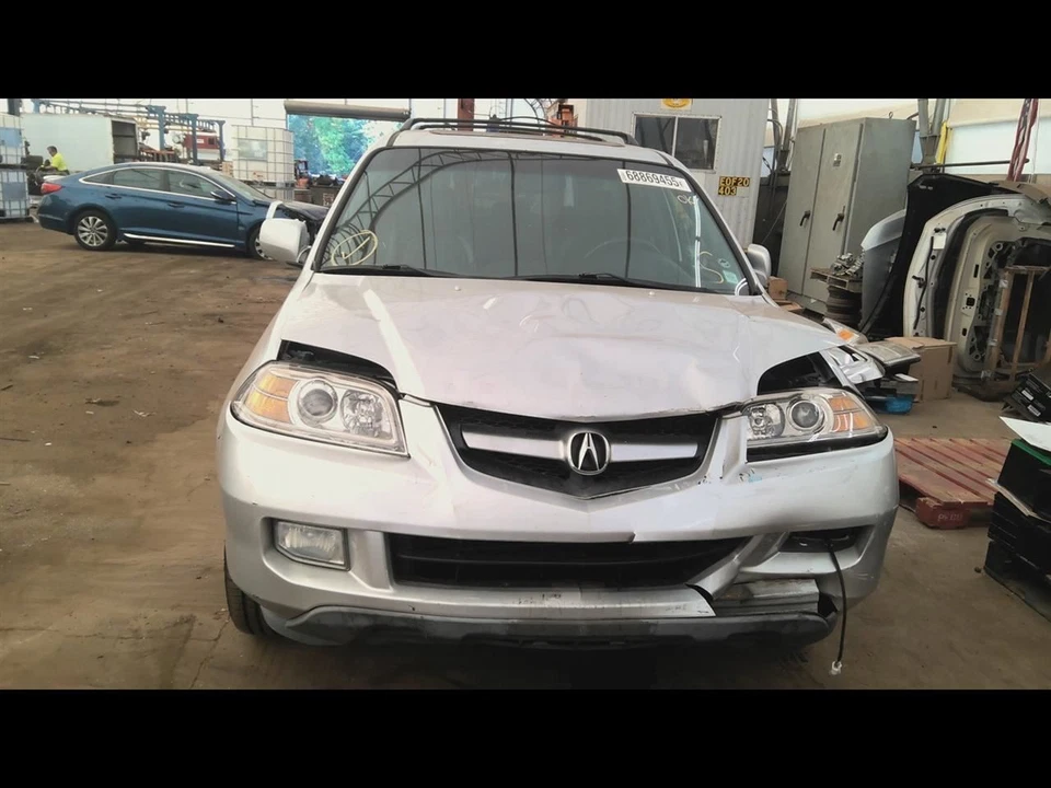 Pinza trasera derecha pasajero para piloto 03-08 6775649 Foto 4 de 4