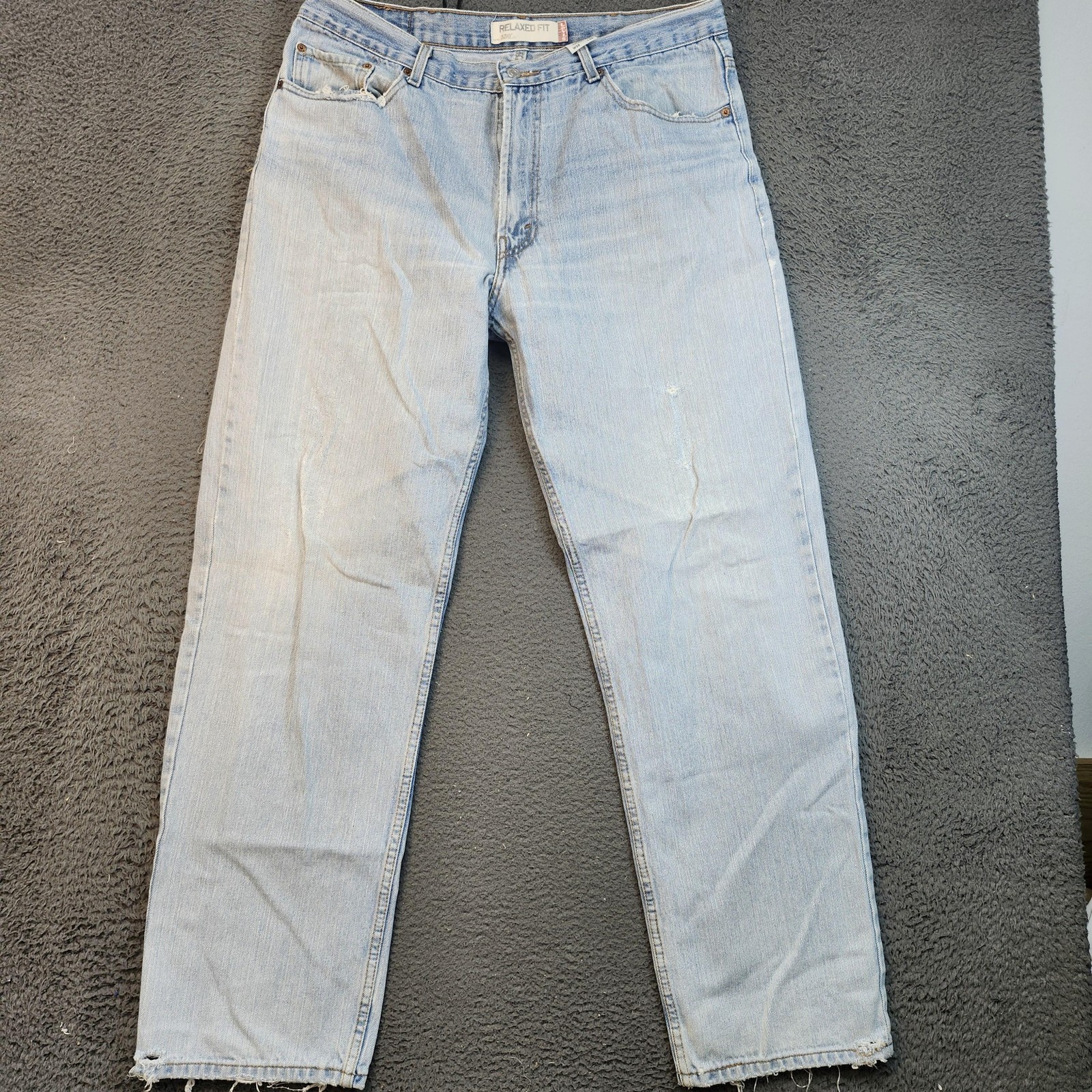 Levis 550 Jeans Mens 38x34 Light Wash Relaxed Fit Tapered Leg Distressed Denim