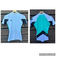 Roxy Women s White Short Sleeve Rash Guard Surf Swim Top UPF Size Small 6