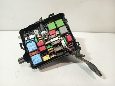 PCFPP00251 RELAIS SICHERUNGSKASTEN MULTIFUNKTIONSRELAIS / 6845811 FÜR CITROËN C-