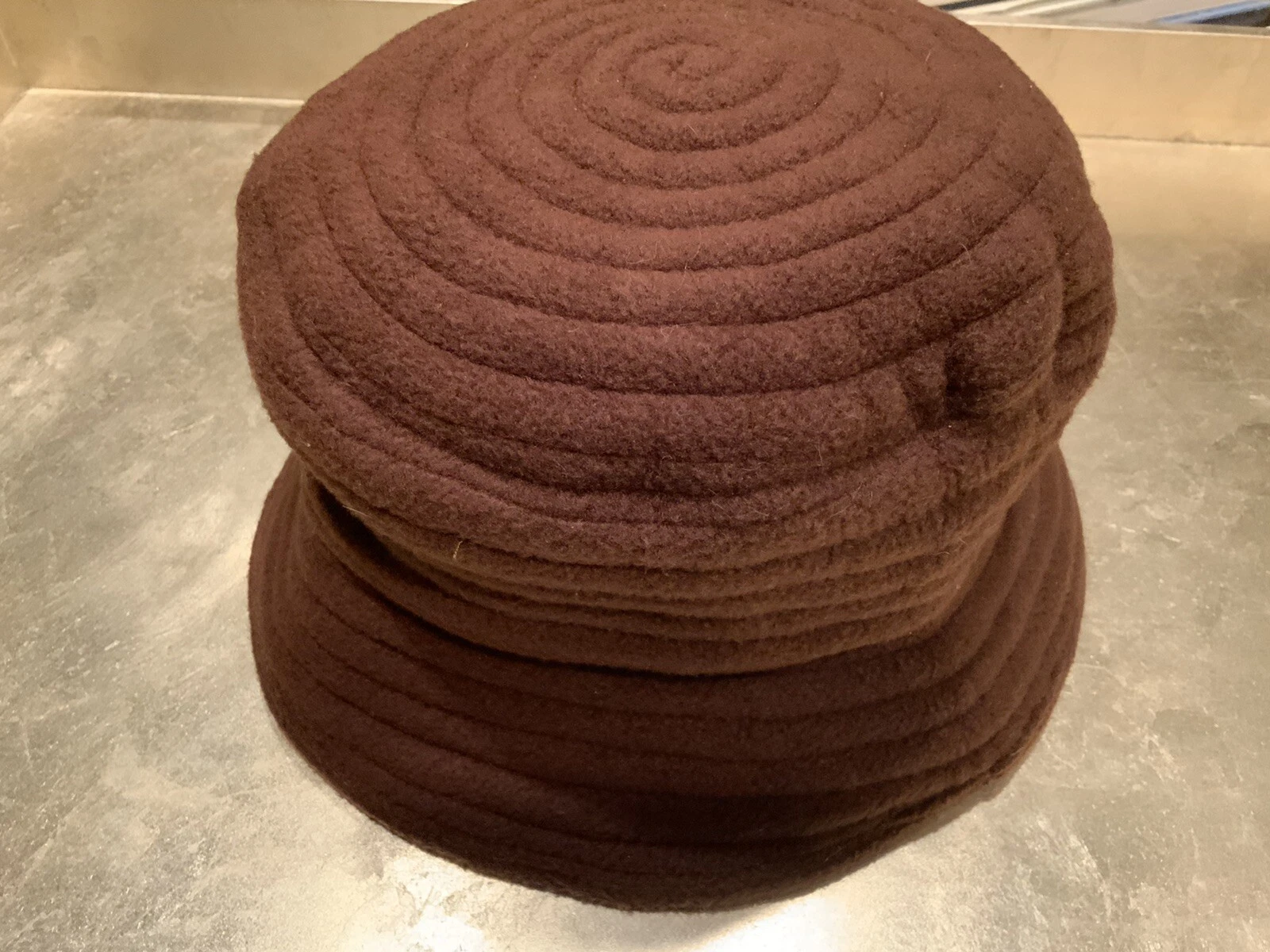 Queen Of Hats Portland Maine USA Brown Ribbed Lined Fleece Hat One Size
