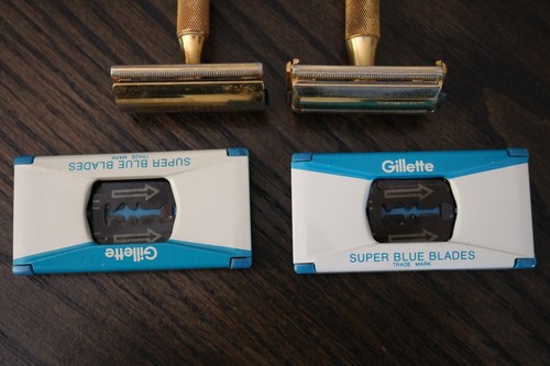 Vintage Gillette Aristocrat Gold Toned Safety Razors (2) w/ Case and Razors - Picture 7 of 7