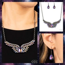 Paparazzi Smoldering Shimmer Multi Necklace Oil-Spill Angel Wing Pendant Brand N