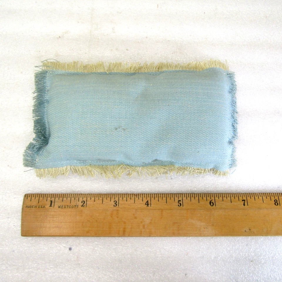 Almohada vintage hecha a mano Tooth Fairy con bolsillo denim flecos "My Tooth" años 70 Foto 3 de 4