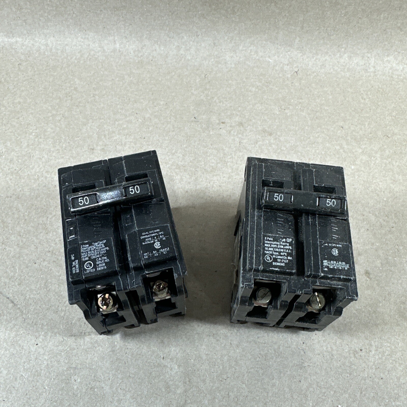 Two 2 Siemens Q250 2 Pole 50 Amp 120/240VAC Circuit Breaker Type QP250 Lot Of 2