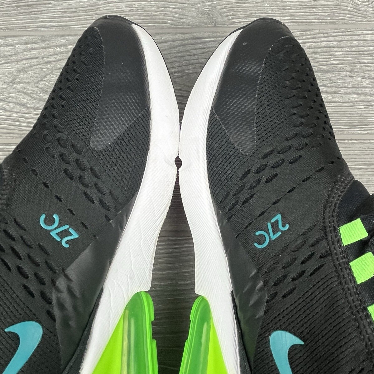Nike Air Max 270 Shoes Mens Size 11.5 Black Green Strike  display picture 1