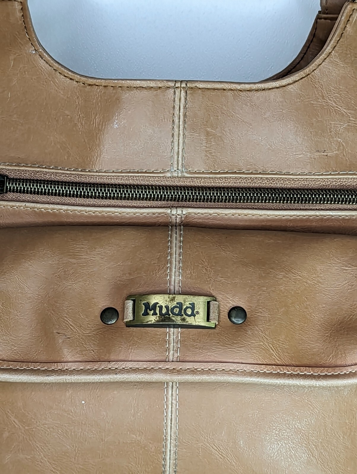 Late Model Shoulder Handbag Muddy