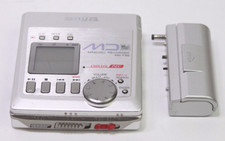 AIWA Mini Disc Digital Recorder AM-F70 W/Battery Pack READ