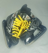 CCM Vector V10 Ice Hockey Skates UK 4.5 Junior Pro Stainless Steel Blade