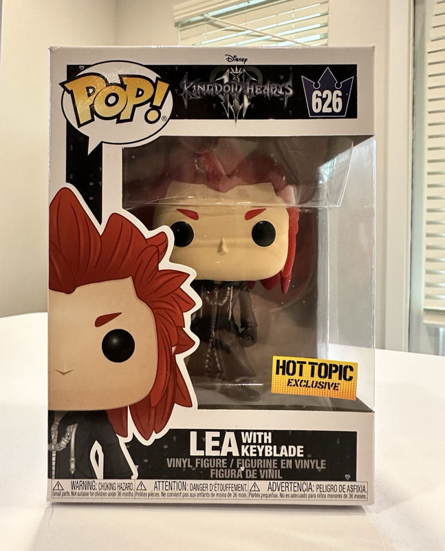 Funko Pop! Disney Kingdom Hearts III Lea With Keyblade #626 Hot Topic Exclusive