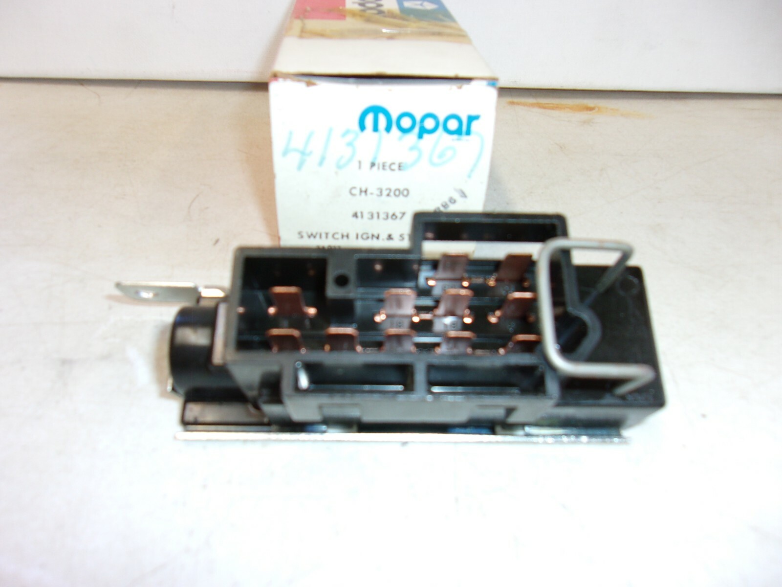 Mopar #4131367 (3747516)1979-1990 OEM Dodge/Chrysler/Plymouth  