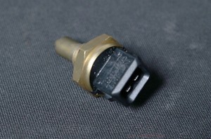 1433076 BMW E46 E81 E90 F20 30 Wassertemperatursensor Wasser Temperatur Ölsensor