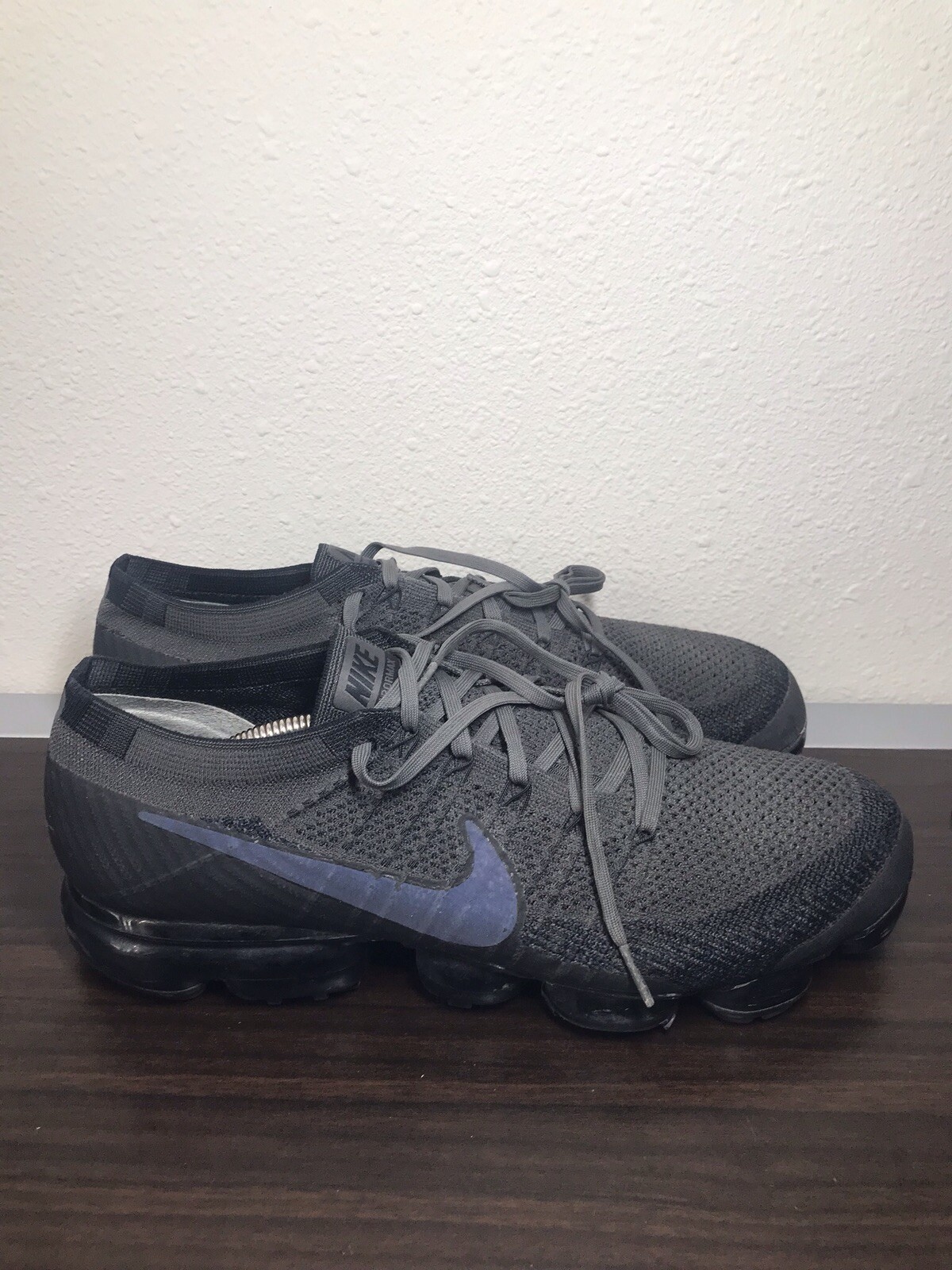 nike vapormax black mens size 12