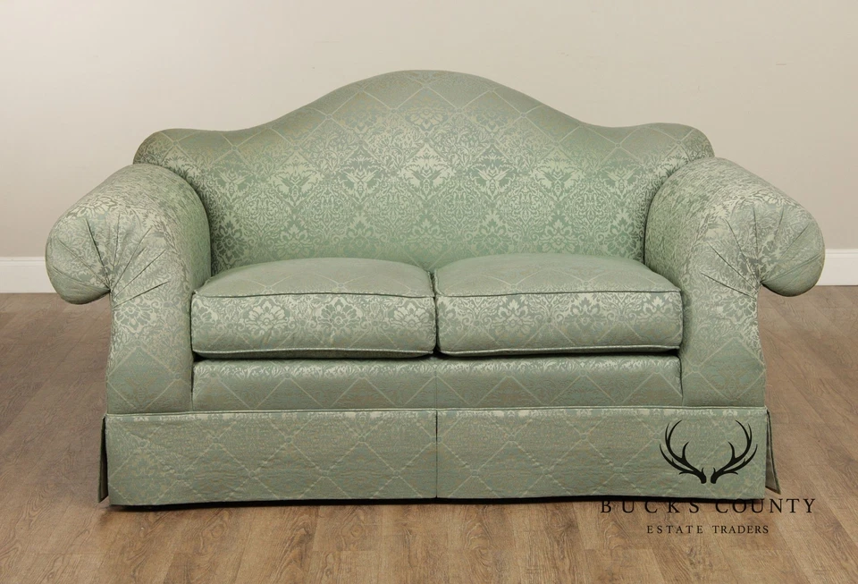 Sofá loveseat EJ Victor vintage camelback Foto 3 de 4