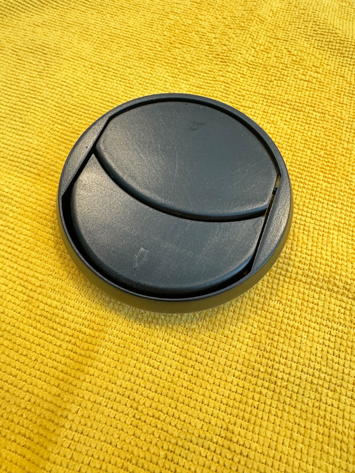 Replacement for 1985-89 Ferrari 328 Dash Vent