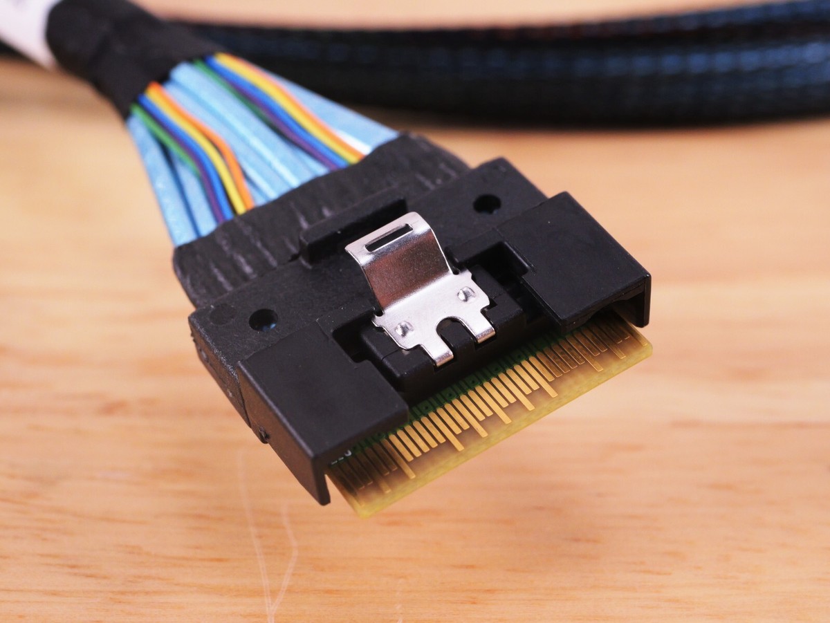 saayaページ 40点 Slimline SAS To Mini SAS HD Y Cable - SFF-8654 8i To SFF-8643