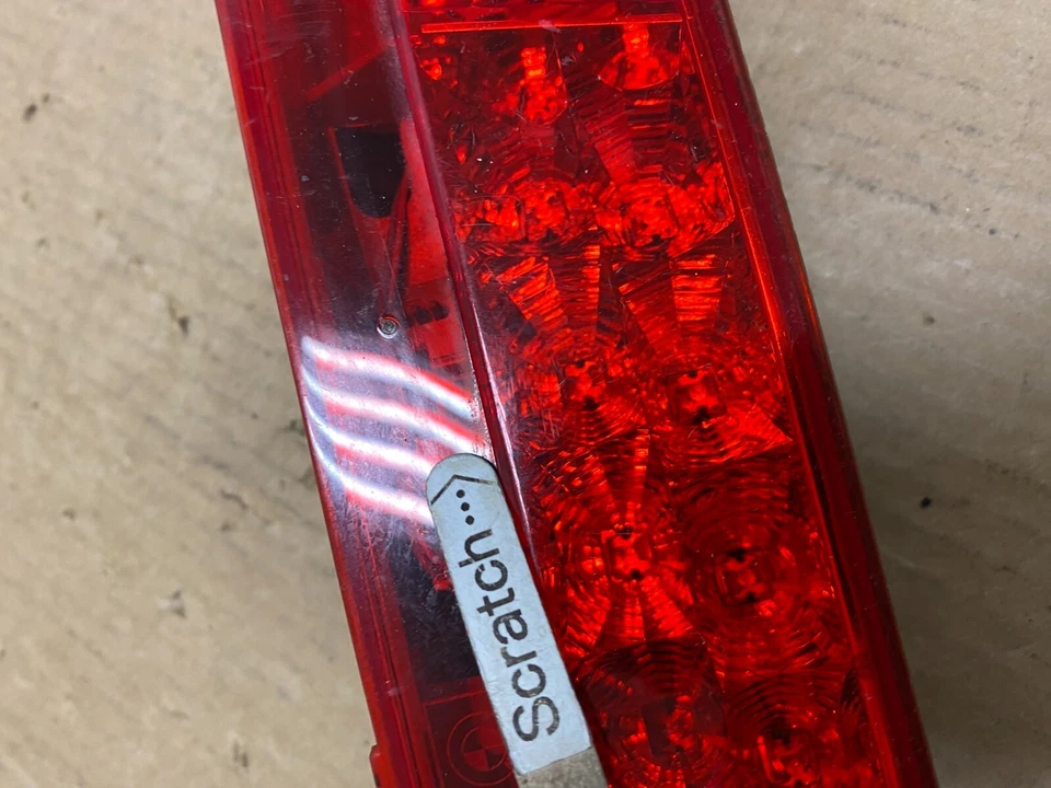 Luz trasera interior pasajero derecho BMW 745i 760i 2002 a 2005 OEM O7379 Foto 4 de 4