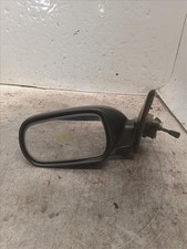 Retroviseur gauche (ou coque) Nissan PRIMERA
