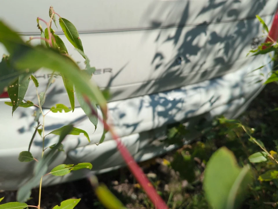 1999-2004 Chrysler 300m Rear Bumper Assembly Oem UFF2M Foto 2 de 2