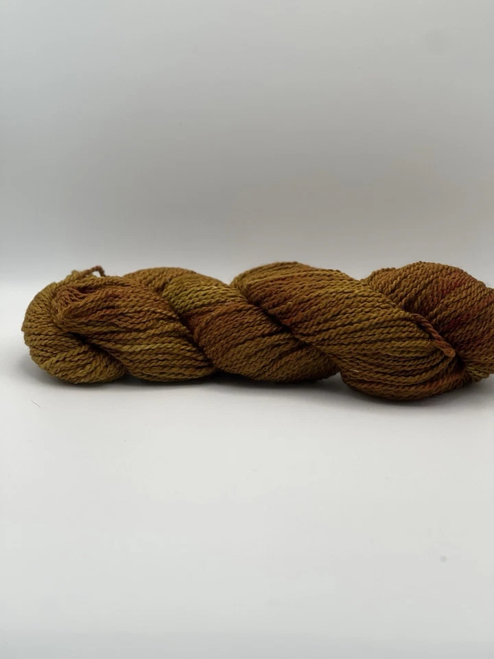 100% Alpaca Skein Yarn Dyed Tobacco Color 3.5 Oz 200 Yds 4-2 Ply Worsted  Wt - Image 2 of 3