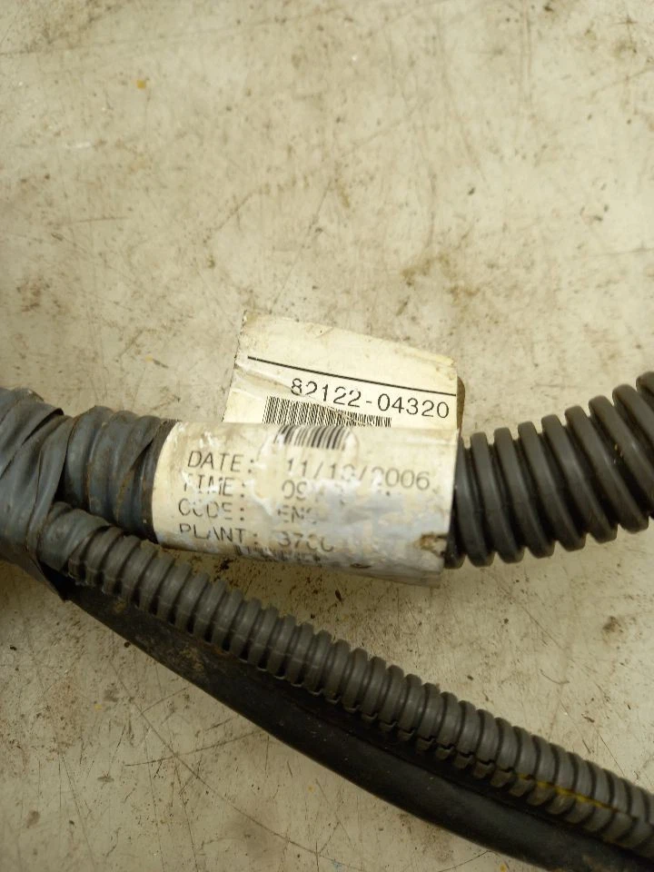 07 TOYOTA TACOMA 4.0L MOTOR BATERÍA ARNÉS POSITIVO 82122-04320 Foto 3 de 4