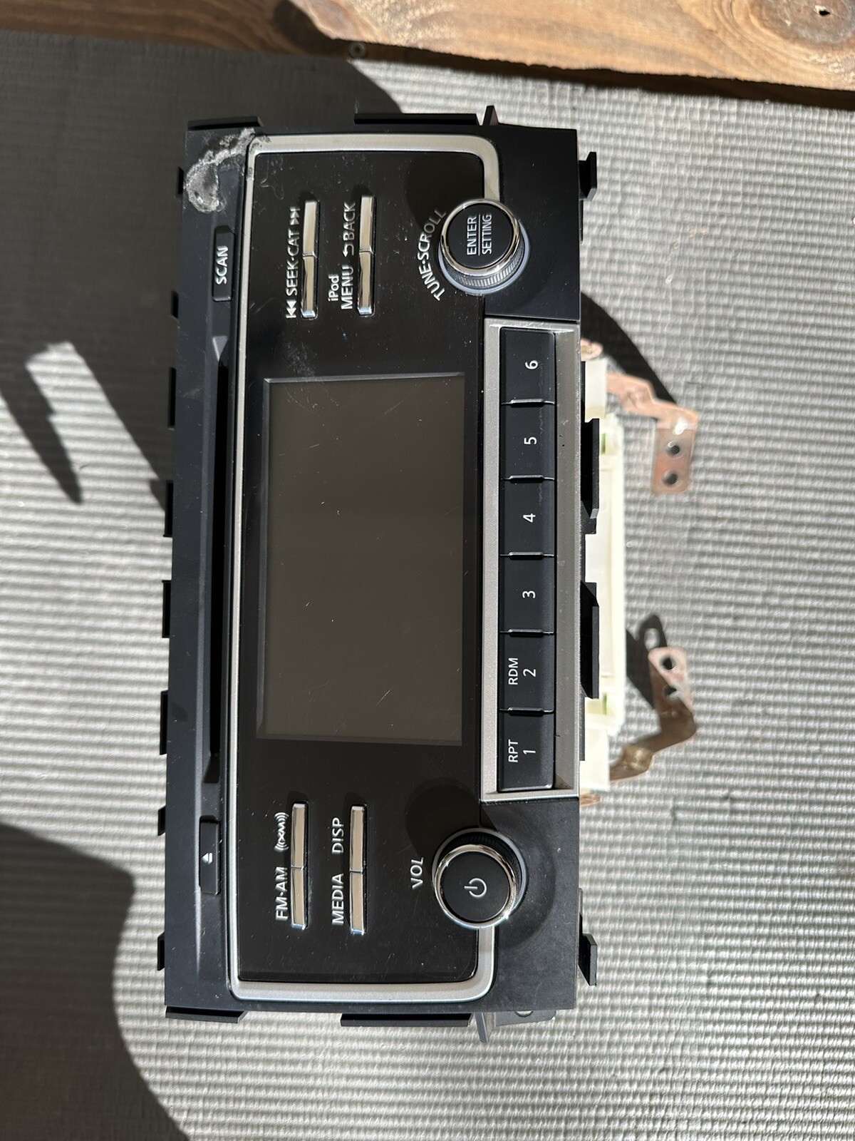 20162017 Nissan Altima Radio Display Receiver AM FM CD OEM eBay