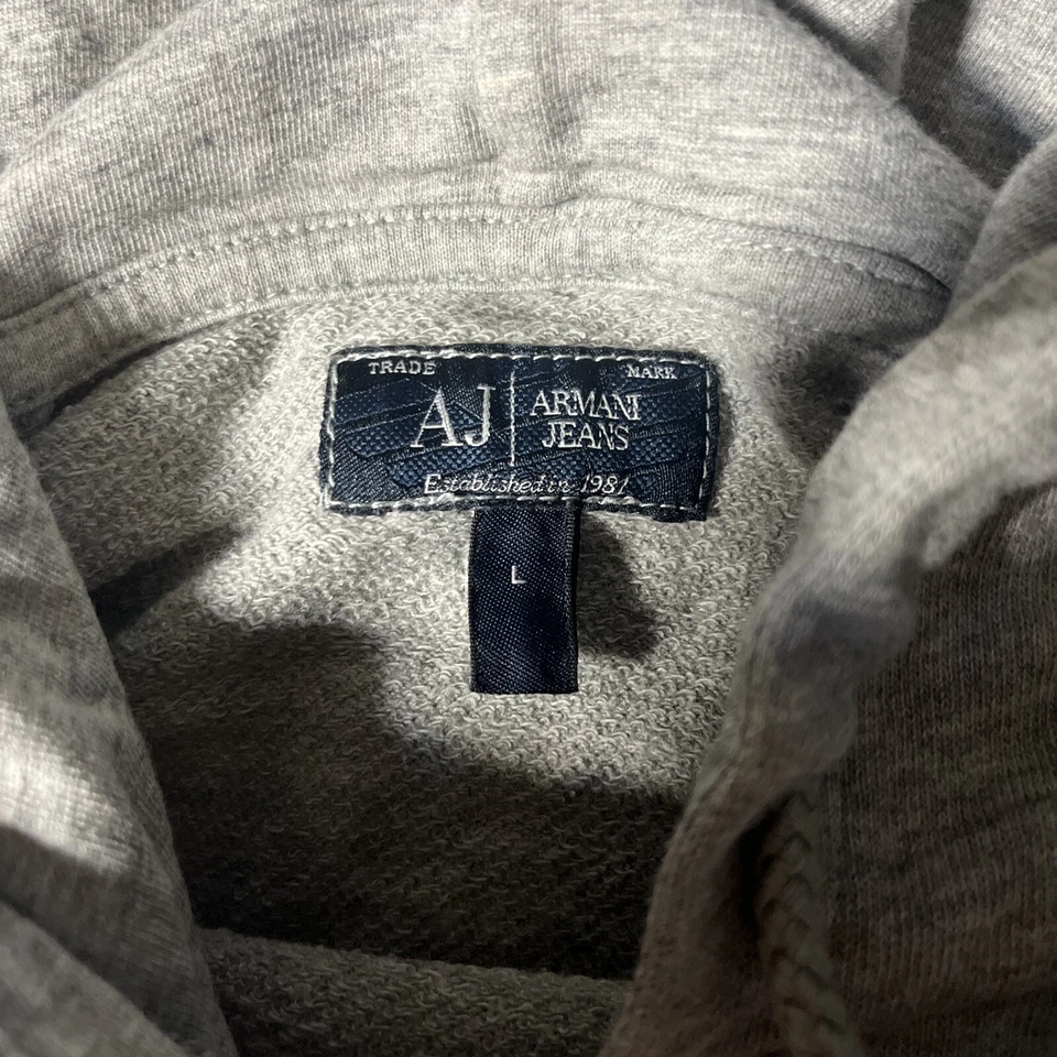 Moletom com capuz Armani Jeans cinza tamanho G - Imagem 3 de 4