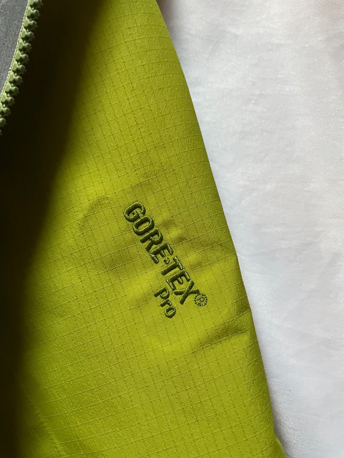 Arcteryx Beta AR Jacket, Men’s (Size Medium) eBay