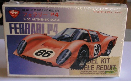 VINTAGE - CENTRAL MODELS - FERRARI P4 - 1/32 SCALE - SEALED - - 第 1/7 張圖片
