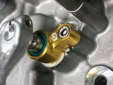 Racetorx Honda RC51 Sp1 Sp2 Gear Shift Support Bracket (GOLD)