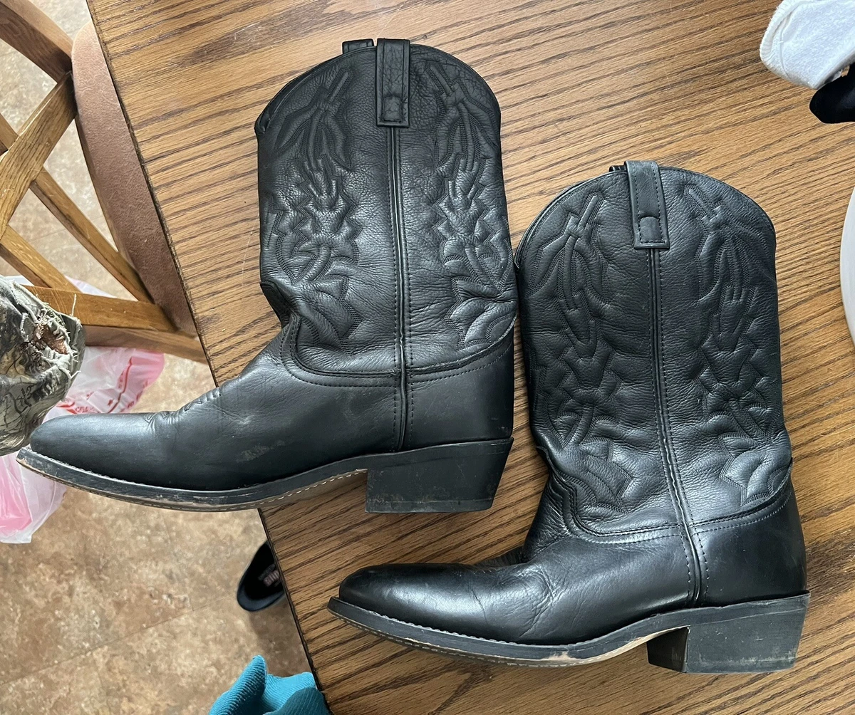Used cowboy deals boots size 11