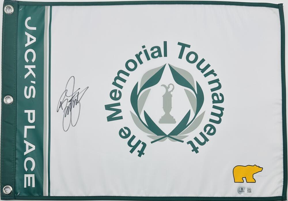 RICKIE FOWLER Autographed Signed L/E THE MEMORIAL TOURNAMENT GOLF PIN FLAG BAS K69 