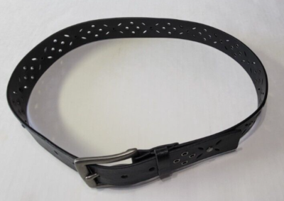 Faded Glory Open Work Silver Studs Black LEATHER BELT Womens  display picture 3