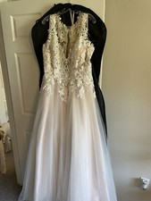 BRAND NEW NEVER WORN Madison James Wedding Dress Style Mj417