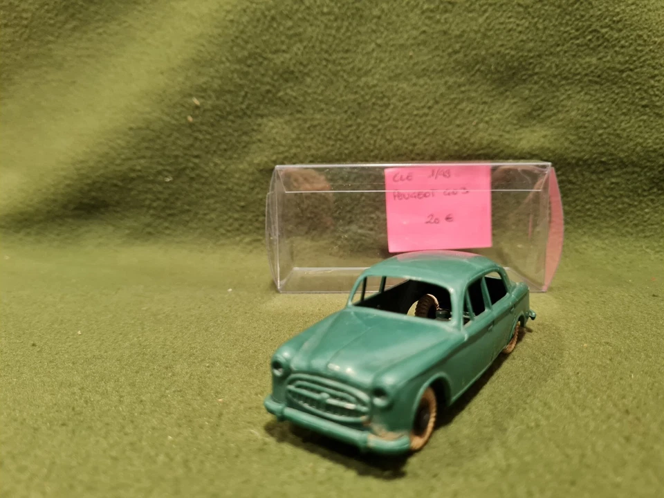 CLE PLASTICA MADE IN FRANCE PEUGEOT 403 SCALA 1:48 - Immagine 3 di 4